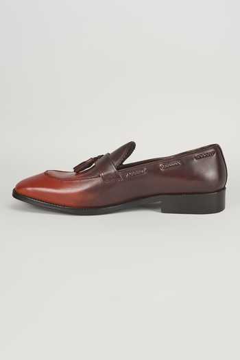 SALIL BHATIA_Orange Ombre Leather Hand Patina Tassel Loafers _Online_at_Aza_Fashions