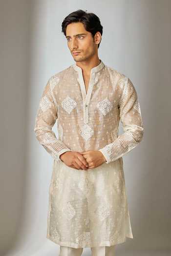 Buy SALIL BHATIA Ivory Silk, Chanderi Threadwork Sheer Kurta Set Online at Aza Fashions Buy_SALIL BHATIA_Ivory Silk, Chanderi Threadwork Sheer Kurta Set _Online_at_Aza_Fashions