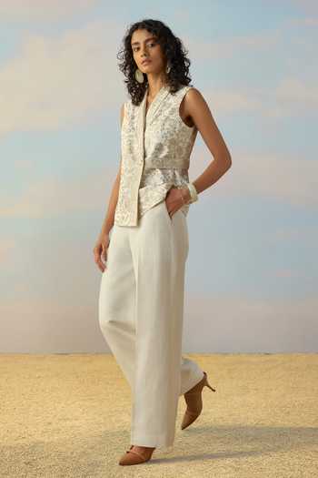 Buy Dash And Dot Ivory Linen, Viscose Straight-cut Wide Leg Pant Buy_Dash And Dot_Ivory Linen, Viscose Straight-cut Wide Leg Pant