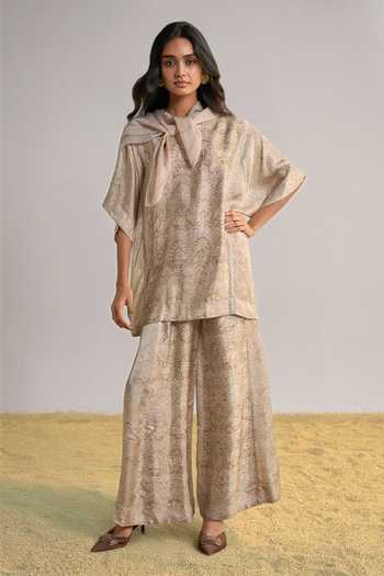 Buy_Dash And Dot_Ivory Viscose Round Neck Lace Printed Boxy Top _Online_at_Aza_Fashions