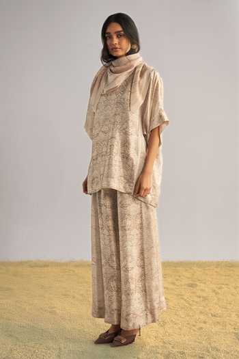 Buy Dash And Dot Ivory Viscose Round Neck Lace Printed Pant Set With Scarf Online at Aza Fashions Buy_Dash And Dot_Ivory Viscose Round Neck Lace Printed Pant Set With Scarf _Online_at_Aza_Fashions