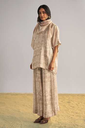 Buy_Dash And Dot_Ivory Viscose Round Neck Lace Printed Top And Wide-leg Pant Set 