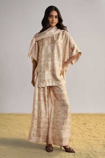 Shop_Dash And Dot_Ivory Viscose Round Neck Lace Printed Top And Wide-leg Pant Set 