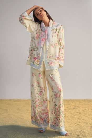 Buy Dash And Dot Multi Color Viscose Pastel Floral Print Pant at Aza Fashions Buy_Dash And Dot_Multi Color Viscose Pastel Floral Print Pant _at_Aza_Fashions