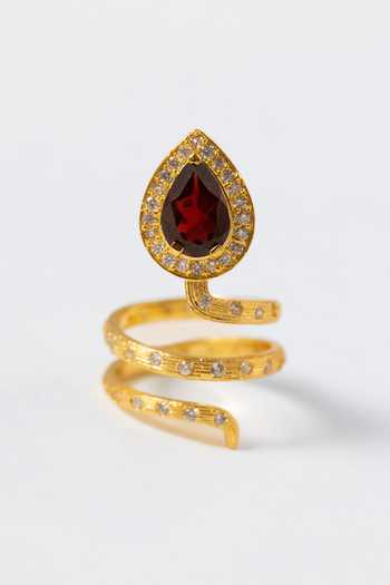 MAALICIOUS JEWELRY Gilded Coil Garnet January Birthstone Ring 