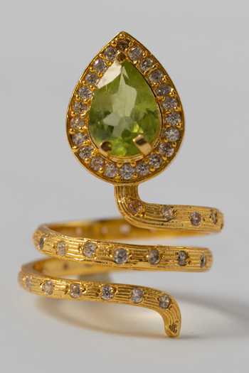 MAALICIOUS JEWELRY Gilded Coil Peridot August Birthstone Ring 