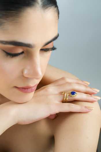 MAALICIOUS JEWELRY Gilded Coil Lapis September Birthstone Ring 
