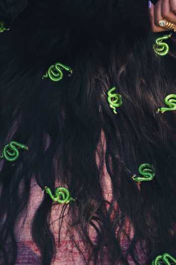 Buy MAALICIOUS JEWELRY Green Snake Brooch - Single Pc Buy_MAALICIOUS JEWELRY_Green Snake Brooch - Single Pc