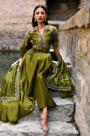 Buy JAYANTI REDDY Olive Green Silk Zari V-neck Owl Embroidered Anarkali Set Online at Aza Fashions Buy_JAYANTI REDDY_Olive Green Silk Zari V-neck Owl Embroidered Anarkali Set _Online_at_Aza_Fashions