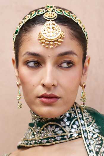 ANGAD SINGH_Emerald Green Silk Sweetheart Neck Zamurrud Embroidered Raw Lehenga Set _Online_at_Aza_Fashions