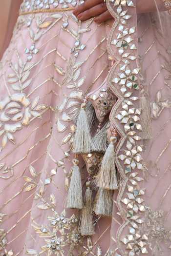 Shop_ANGAD SINGH_Peach Organza V-neck Naazneen Embroidered Lehenga Set _Online_at_Aza_Fashions