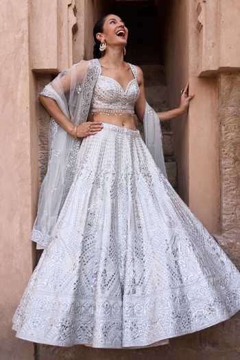 Buy_ANGAD SINGH_Ivory Silk Sweetheart Neck Chaandni Raw Embroidered Lehenga Set 