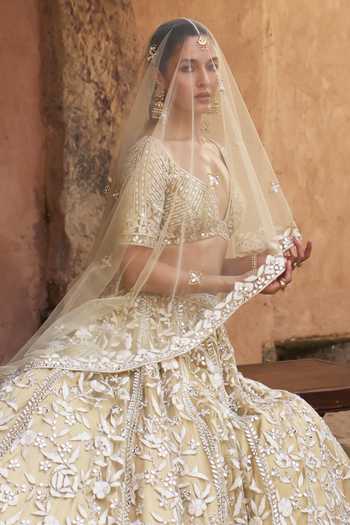 Shop_ANGAD SINGH_Gold Net V-neck Basant Floral Embroidered Lehenga Set 