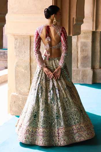 ANGAD SINGH Sukoon Embroidered Raw Silk Lehenga Set 