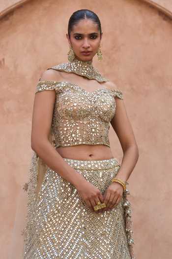 ANGAD SINGH Gold Net Sweetheart Neck Sunehri Embroidered Corset Lehenga Set Online at Aza Fashions ANGAD SINGH_Gold Net Sweetheart Neck Sunehri Embroidered Corset Lehenga Set _Online_at_Aza_Fashions