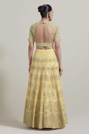 Kavita Bhartia Embellished Lehenga Set 