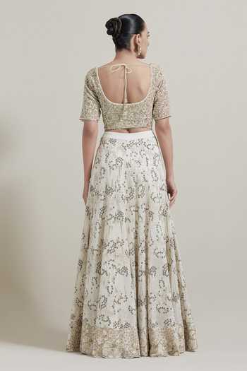 Kavita Bhartia Embellished Lehenga Set 