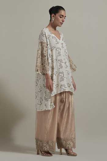 Kavita Bhartia Ivory Silk, Tissue V-neck Kurta And Salwar Set at Aza Fashions Kavita Bhartia_Ivory Silk, Tissue V-neck Kurta And Salwar Set _at_Aza_Fashions