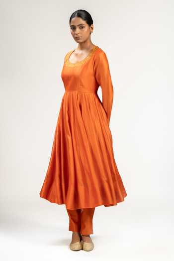 KAJAL AGRAWAL Orange Chanderi Silk, Organza Round Neck Handwoven Anarkali Set Online at Aza Fashions KAJAL AGRAWAL_Orange Chanderi Silk, Organza Round Neck Handwoven Anarkali Set _Online_at_Aza_Fashions