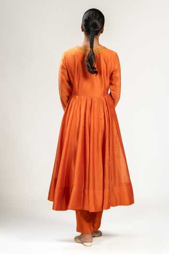 KAJAL AGRAWAL Handwoven Chanderi Silk Anarkali Set 