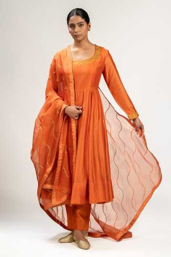 KAJAL AGRAWAL Handwoven Chanderi Silk Anarkali Set 