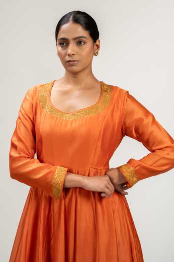 Buy KAJAL AGRAWAL Orange Chanderi Silk, Organza Round Neck Handwoven Anarkali Set Buy_KAJAL AGRAWAL_Orange Chanderi Silk, Organza Round Neck Handwoven Anarkali Set