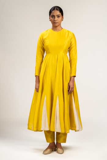 KAJAL AGRAWAL Yellow Chanderi Silk, Cotton Round Neck Handwoven Anarkali Set Online at Aza Fashions KAJAL AGRAWAL_Yellow Chanderi Silk, Cotton Round Neck Handwoven Anarkali Set _Online_at_Aza_Fashions