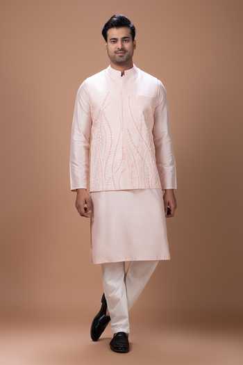 Priyanka Haralalka Cotton Silk Bundi Kurta Set 
