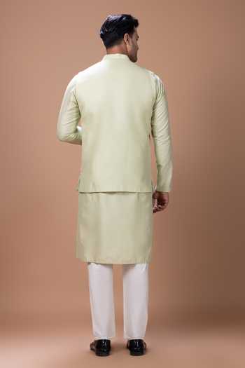 Priyanka Haralalka Hand Painted Leaf Bundi Kurta Set 