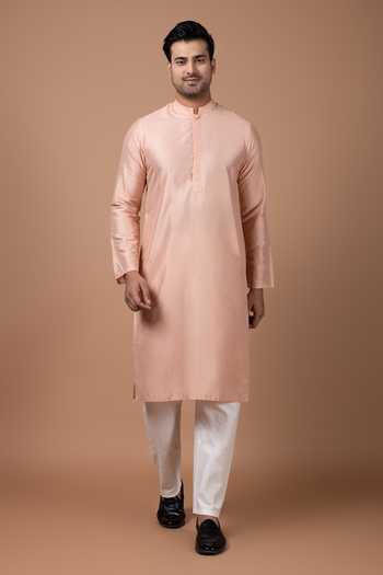 Priyanka Haralalka Plain Cotton Silk Kurta & Pyjama Set 