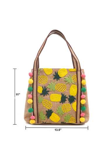 Buy APT FOREVER Beige Tropical Pineapple Tote Bag Buy_APT FOREVER_Beige Tropical Pineapple Tote Bag