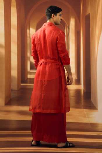 Vivek Karunakaran Jasmine Cutwork Embroidered Veshti 