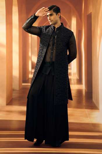 Buy_Vivek Karunakaran_Black Silk Noir Jasmine Strand Open Sherwani 