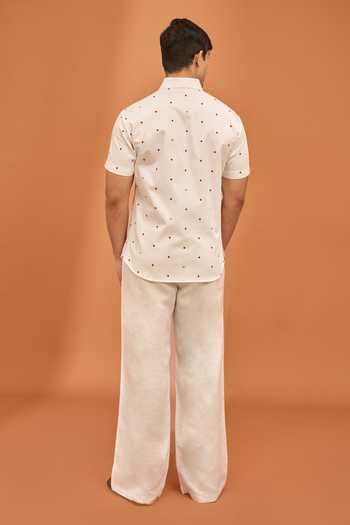 Buy Vivek Karunakaran White Poplin Malli Mozhi Day Shirt Online at Aza Fashions Buy_Vivek Karunakaran_White Poplin Malli Mozhi Day Shirt _Online_at_Aza_Fashions