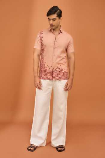 Vivek Karunakaran Pink Cotton, Linen Wave And Script Dustrose Shirt Online at Aza Fashions Vivek Karunakaran_Pink Cotton, Linen Wave And Script Dustrose Shirt _Online_at_Aza_Fashions