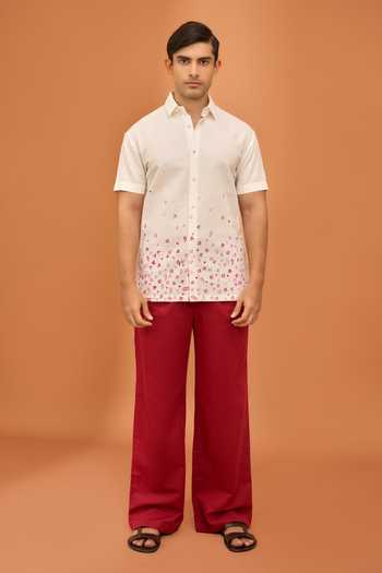 Vivek Karunakaran White Cotton, Linen Drifting Script Shirt Online at Aza Fashions Vivek Karunakaran_White Cotton, Linen Drifting Script Shirt _Online_at_Aza_Fashions