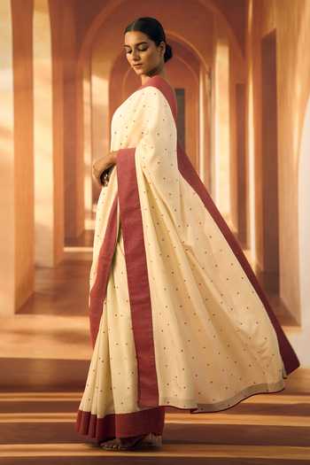 Vivek Karunakaran_Cream Silk, Cotton Bandeau Neck Malli Mozhi Print Saree With Blouse _at_Aza_Fashions