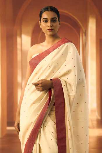 Vivek Karunakaran Cream Silk Malli Mozhi Print Saree Online at Aza Fashions Vivek Karunakaran_Cream Silk Malli Mozhi Print Saree _Online_at_Aza_Fashions