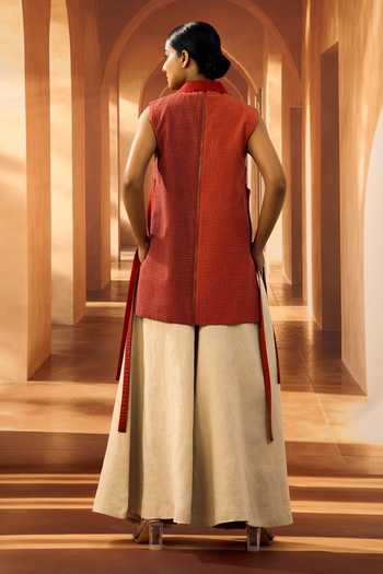 Vivek Karunakaran Thread Embroidered Waistcoat 