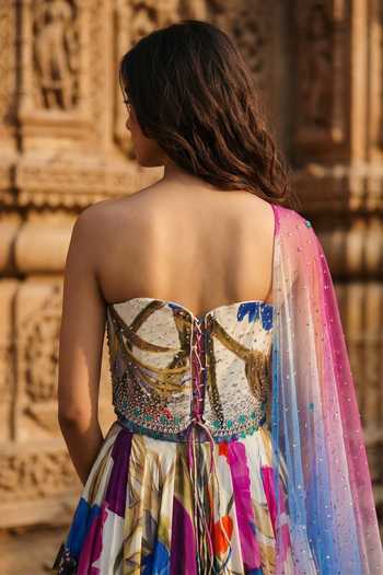 Buy Basanti Kapde aur Koffee Ivory Crepe Stones, Crystals Sweetheart Neck Floral Print Lehenga Set Online at Aza Fashions Buy_Basanti Kapde aur Koffee_Ivory Crepe Stones, Crystals Sweetheart Neck Floral Print Lehenga Set _Online_at_Aza_Fashions