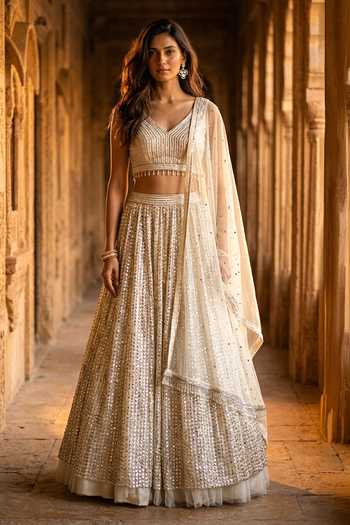 Basanti Kapde aur Koffee Sequins Work Lehenga Set 