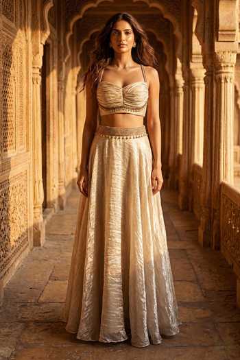 Shop Basanti Kapde aur Koffee Gold Organza Sweetheart Neck Lehenga Set Online at Aza Fashions Shop_Basanti Kapde aur Koffee_Gold Organza Sweetheart Neck Lehenga Set _Online_at_Aza_Fashions