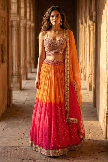 Basanti Kapde aur Koffee Colorblock Embroidered Lehenga Set 