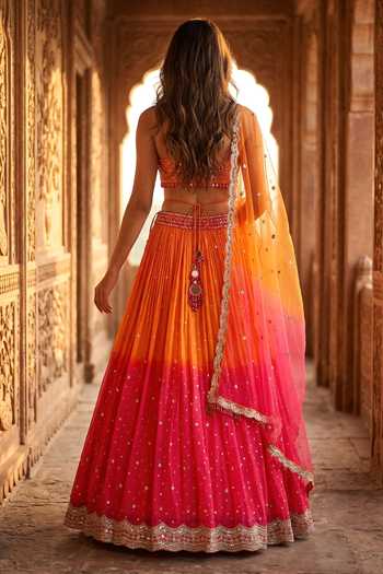 Basanti Kapde aur Koffee Colorblock Embroidered Lehenga Set 