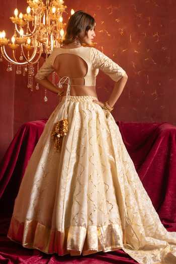 Pomcha Jaipur Ivory Silk V-neck Gota Patti Work Lehenga Set Online at Aza Fashions Pomcha Jaipur_Ivory Silk V-neck Gota Patti Work Lehenga Set _Online_at_Aza_Fashions