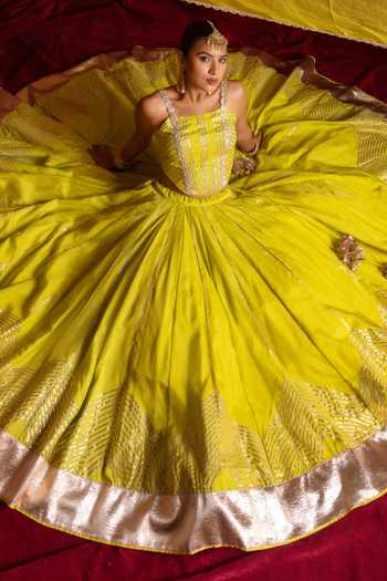 Buy_Pomcha Jaipur_Yellow Organza Square Neck Gota Patti Work Lehenga Blouse Set 