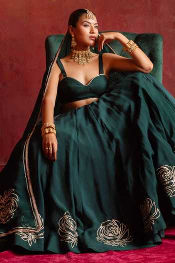 Buy_Pomcha Jaipur_Green Organza Sweetheart Neck Gota Patti Lehenga Set 