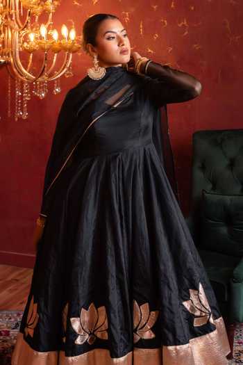 Shop_Pomcha Jaipur_Black Organza Sweetheart Neck Gota Patti Work Anarkali Lehenga Set _Online_at_Aza_Fashions