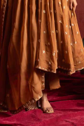 Buy Pomcha Jaipur Brown Organza Round Neck Zardozi Embroidered Anarkali Set Online at Aza Fashions Buy_Pomcha Jaipur_Brown Organza Round Neck Zardozi Embroidered Anarkali Set _Online_at_Aza_Fashions