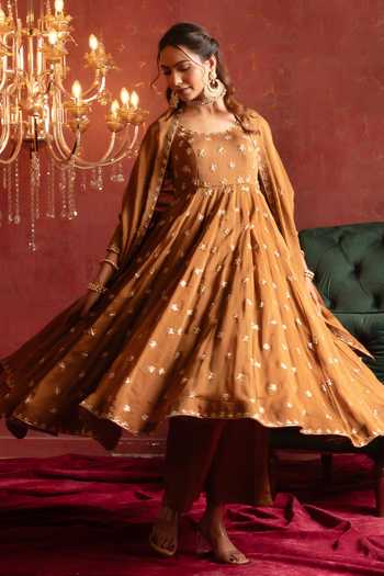 Buy Pomcha Jaipur Brown Organza Round Neck Zardozi Embroidered Anarkali Set Buy_Pomcha Jaipur_Brown Organza Round Neck Zardozi Embroidered Anarkali Set